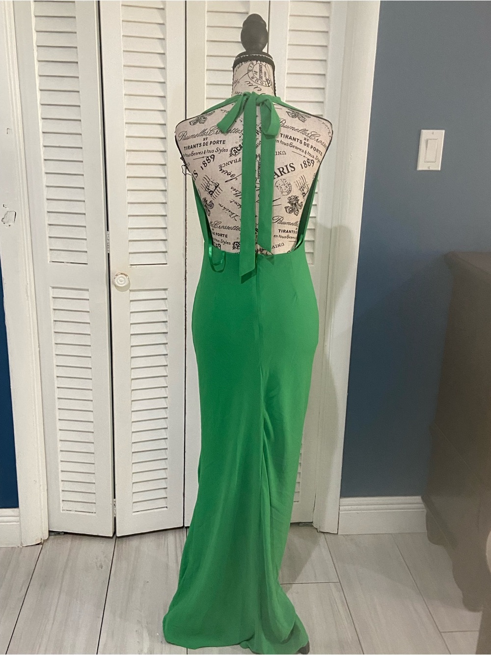 Runaway Green Cowl Halter Maxi Dress - Picture 2 of 8